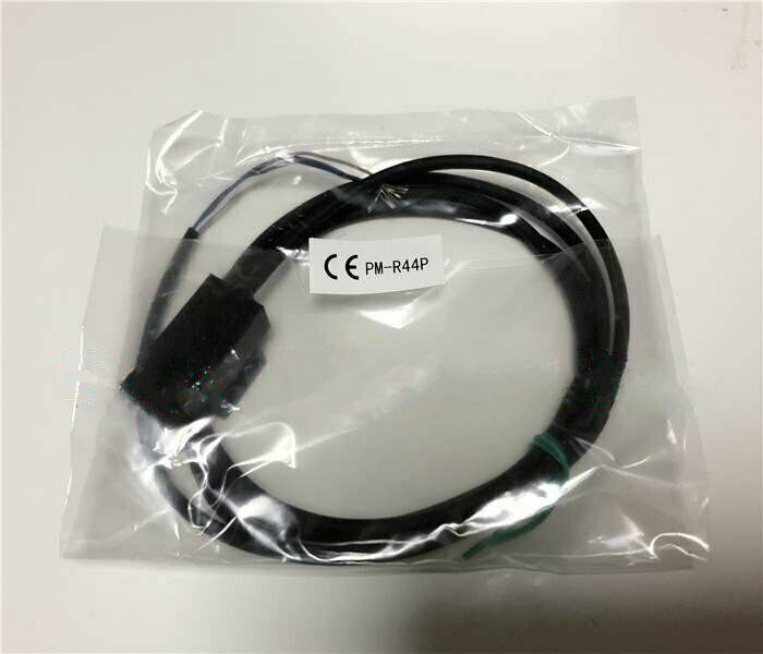 new Panasonic SUNX PM-R44P Photoelectric Sensor 1PC PMR44P - PANASONIC