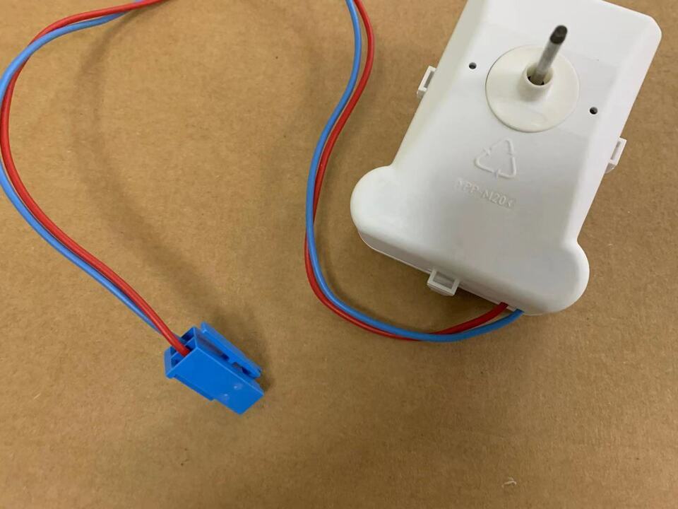 new 1PC for 9000573911 BG2012 9V fan motor refrigerator - GREENLIGHTELECTRONICS