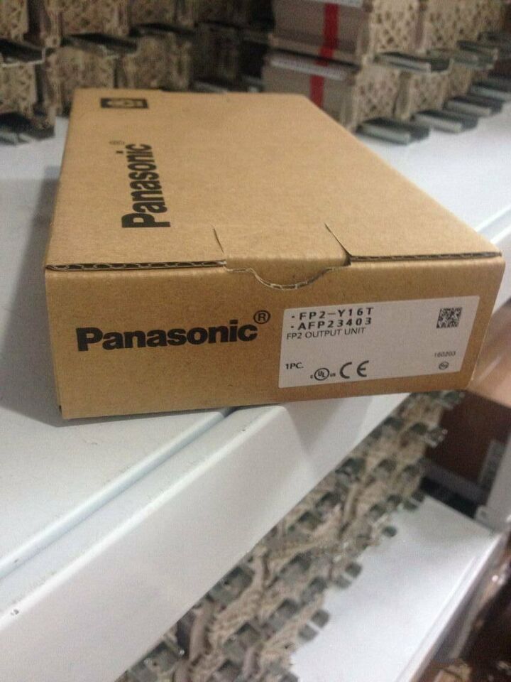 new 1PC Panasonic FP2-Y16T AFP23403 Output Unit ping - PANASONIC