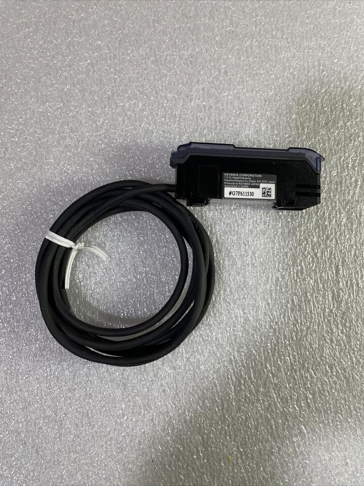 new 1PC Keyence FS-V31P Optical Fiber Amplifier FSV31P - KEYENCE