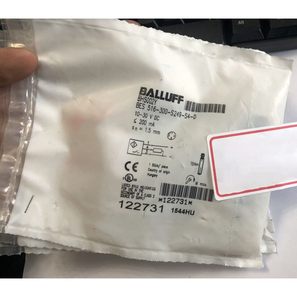 1PC BALLUFF BES Proximity Switch - BALLOFF