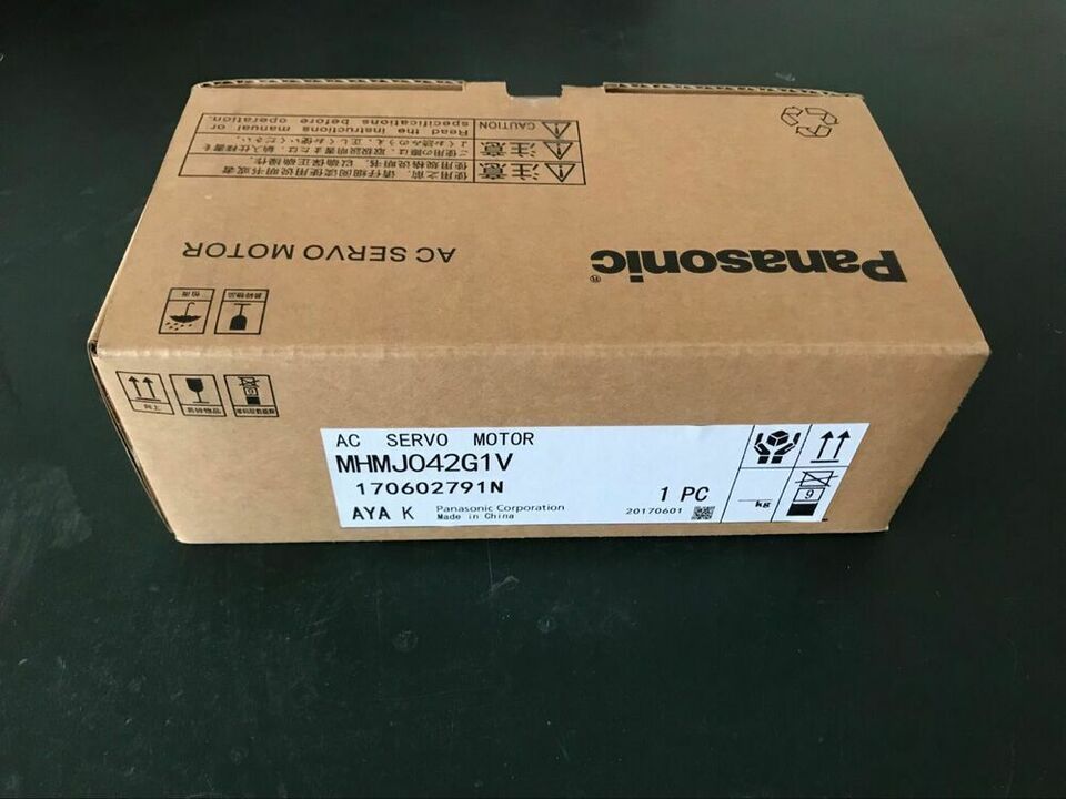 new 1PC Panasonic MHMJ042G1V AC Servo Motor In Box ping - PANASONIC