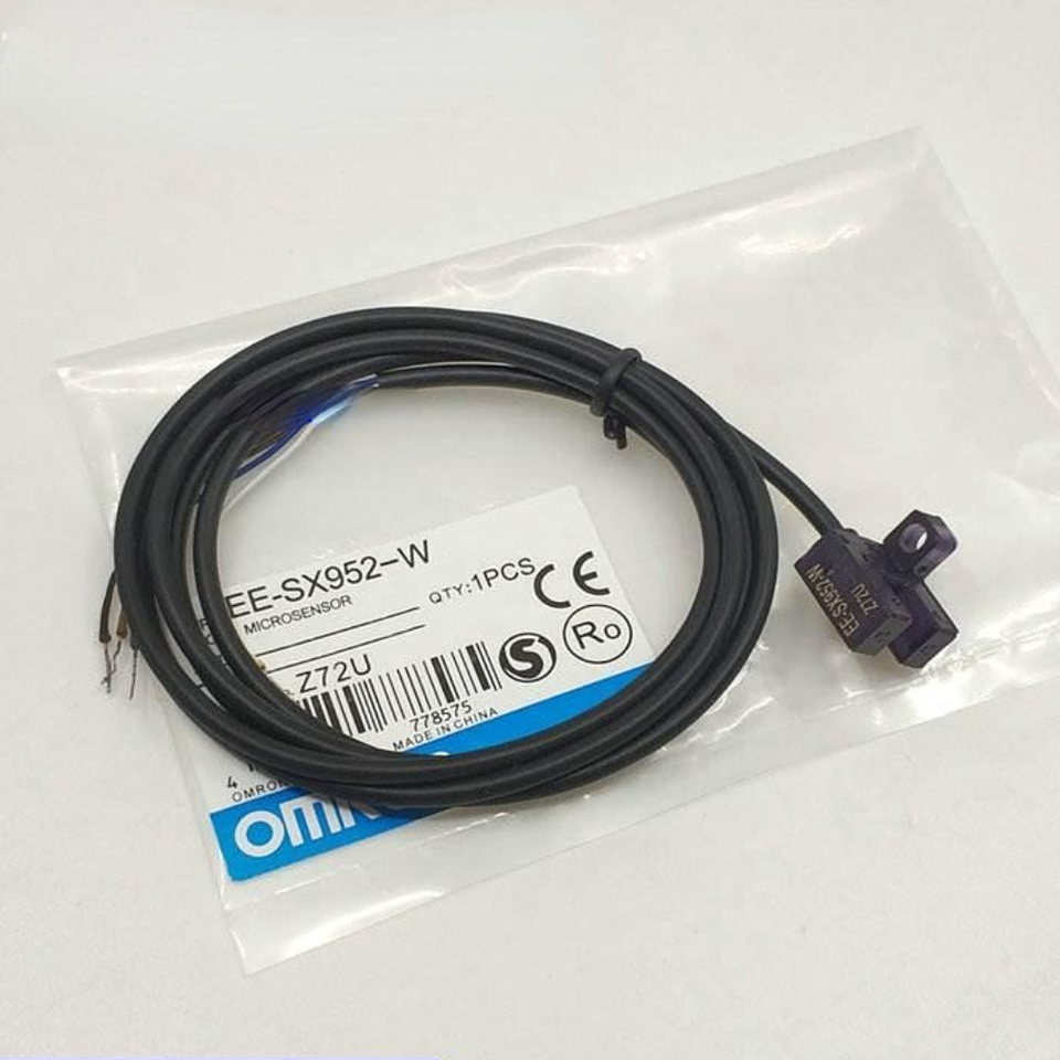 new Omron EE-SX952P-W Photo Micro Sensor One EESX952PW - OMRON