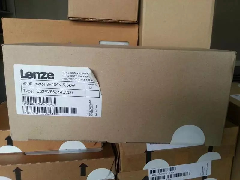 new 1PC LENZE E82EV552-4C200 Inverter E82EV5524C200 ping - LENZE