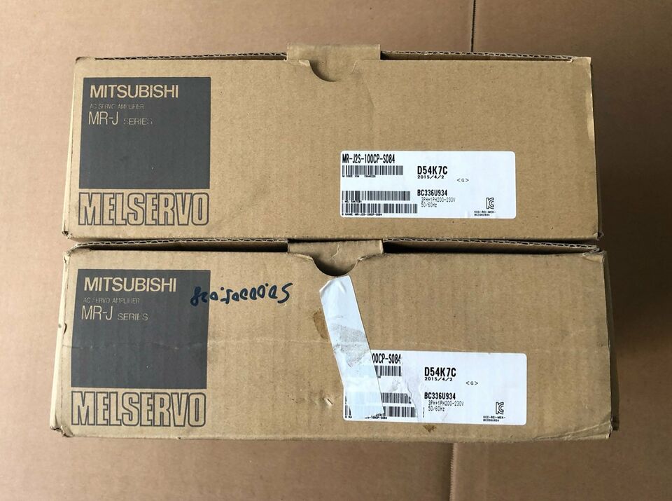 Mitsubishi MRJ2S100CPS084 1-Unit servo drive in box - MITSUBISHI