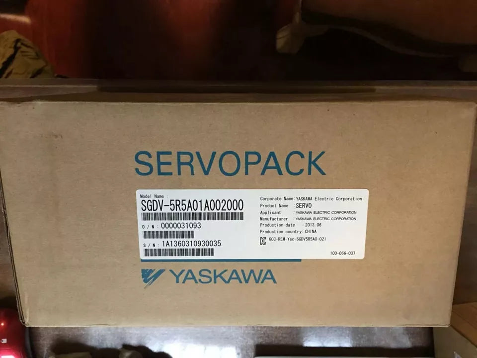 Yaskawa SGDV-5R5A01A002000 Servo Driver 1PC - YASKAWA