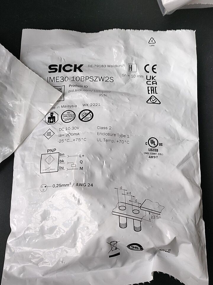 new SICK IME30-10BPSZW2S Proximity Sensor One - SICK