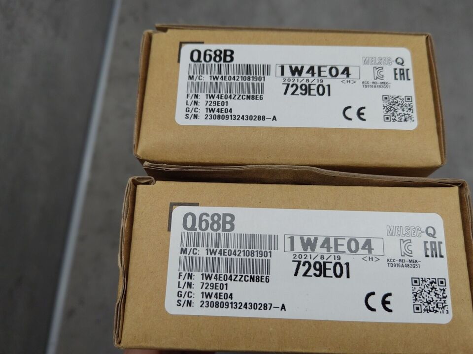 Mitsubishi Q68B PLC Module - MITSUBISHI