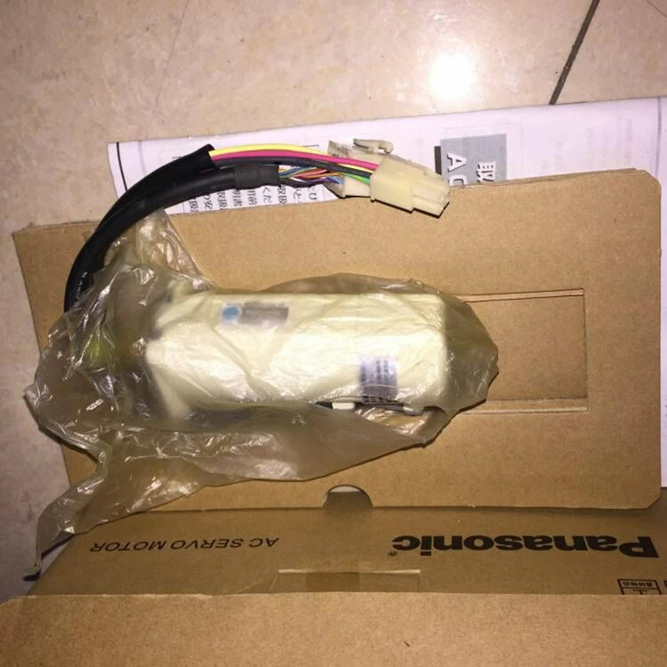 new One Panasonic MSM022P1F AC Servo Motor In Box ping