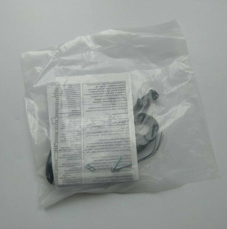 OMRON E3TSL13 Photoelectric Switch E3T-SL13 - OMRON