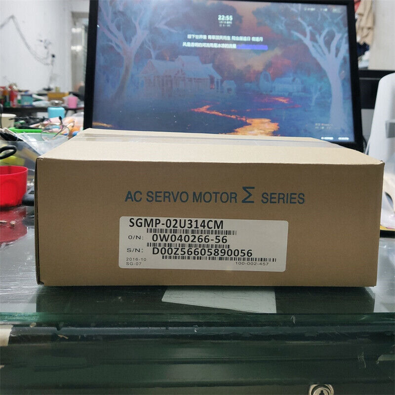 new 1PC Yaskawa SGMP-02U314CM Servo Motor In Box ping - YASKAWA