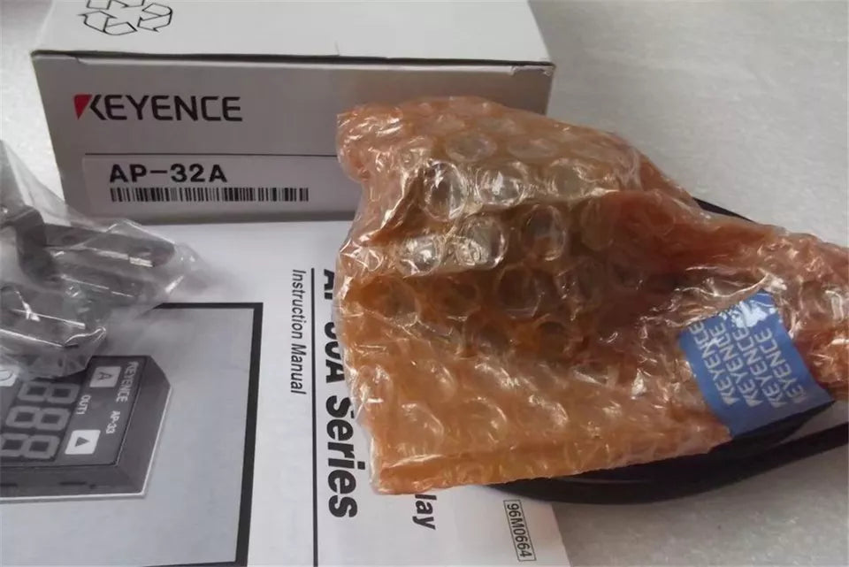 Keyence AP-32A Pressure Sensor: High-Precision Ping Transducer - KEYENCE