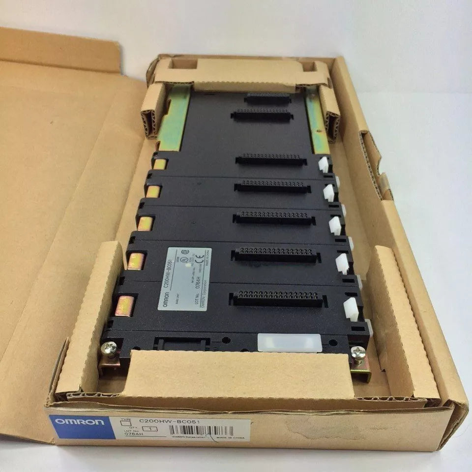 Omron C200HW-BC051 PLC Module - OMRON