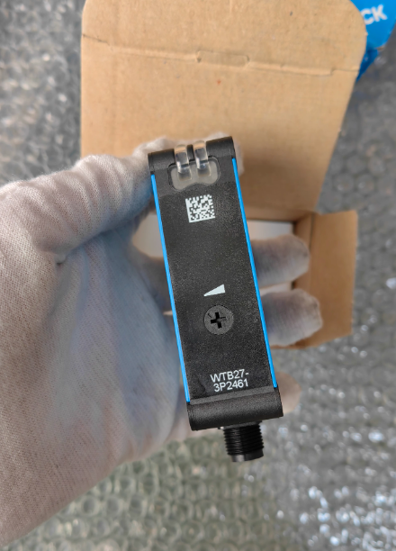 new 1PC Sick WTB27-3P2461 WTB273P2461 Photoelectric Sensor ping