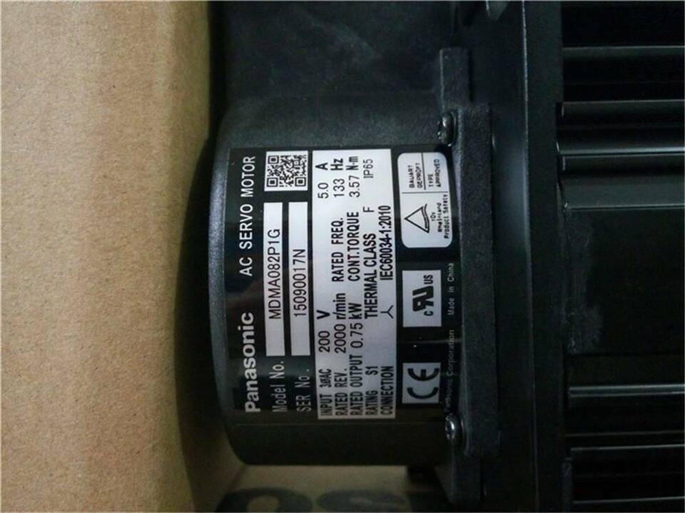 Panasonic MDA082P1G 750W AC Servo Motor - PANASONIC