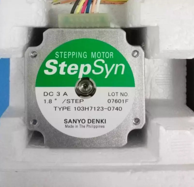 new 1PC SANYO 103H7123-0740 Stepper Motor 103H71230740 In Box ping - SANYO