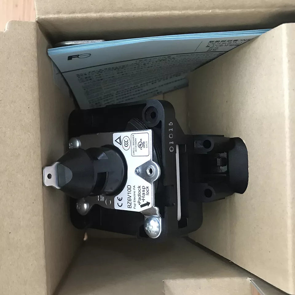new 1PC Fuji BZ6V10D Circuit Breaker In Box - FUJI
