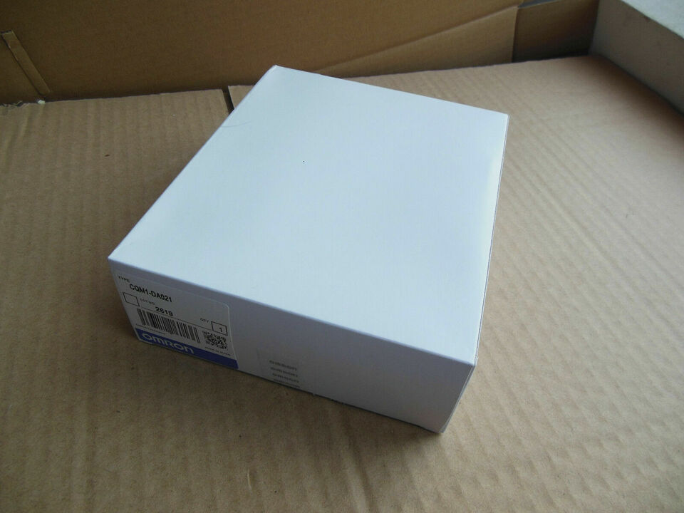 new Omron CQM1-DA021 PLC Module One CQM1DA021 - OMRON