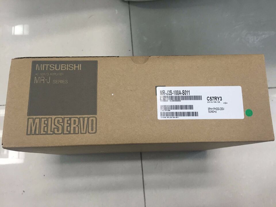 Mitsubishi MRJ2S100AS011 AC SERVO DRIVER - MITSUBISHI