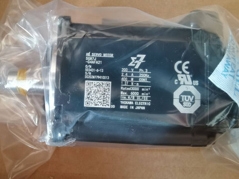 Yaskawa SGM7J04AFA21 Servo Motor 1PC - YASKAWA