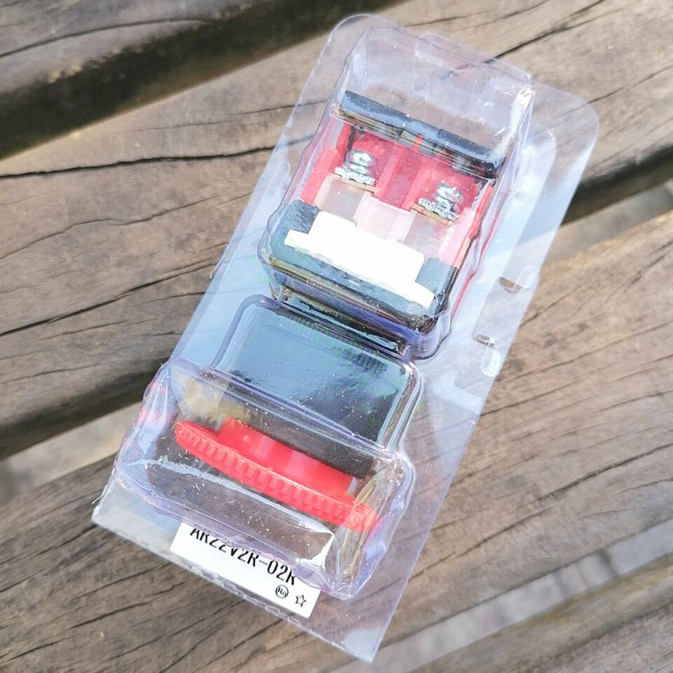 new Fuji AR22V2R-02R Head Emergency Stop Button 1PC AR22V2R02R - FUJI
