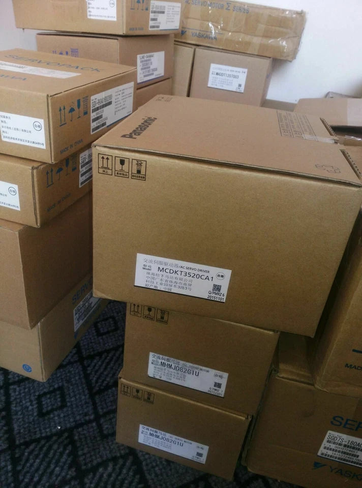 new One Panasonic MSM022P1A AC Servo Motor In Box ping