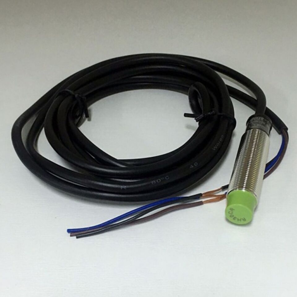 new Autonics PRL12-4DN2 Proximity Sensor One PRL124DN2 - AUTONICS