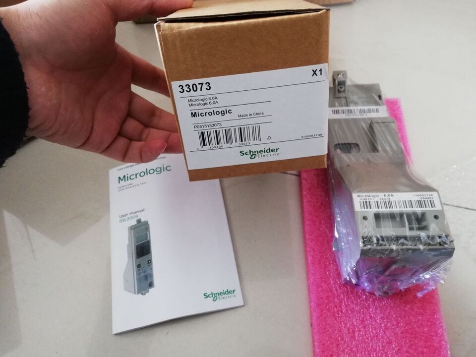 new 1PC Schneider 33073 Micrologic 6.0A In Box ping - SCHNEIDER