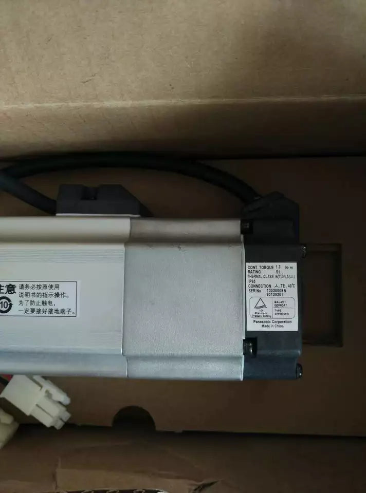 New Panasonic MSMD042P1D Servo Motor 1PC - PANASONIC