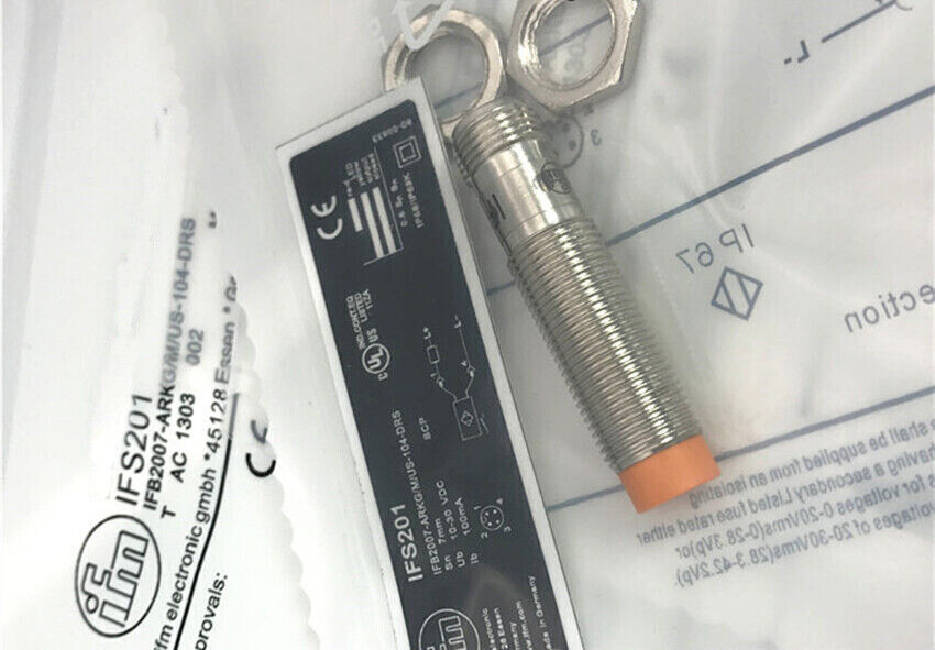 IFM IFS201 Proximity Switch - IFM