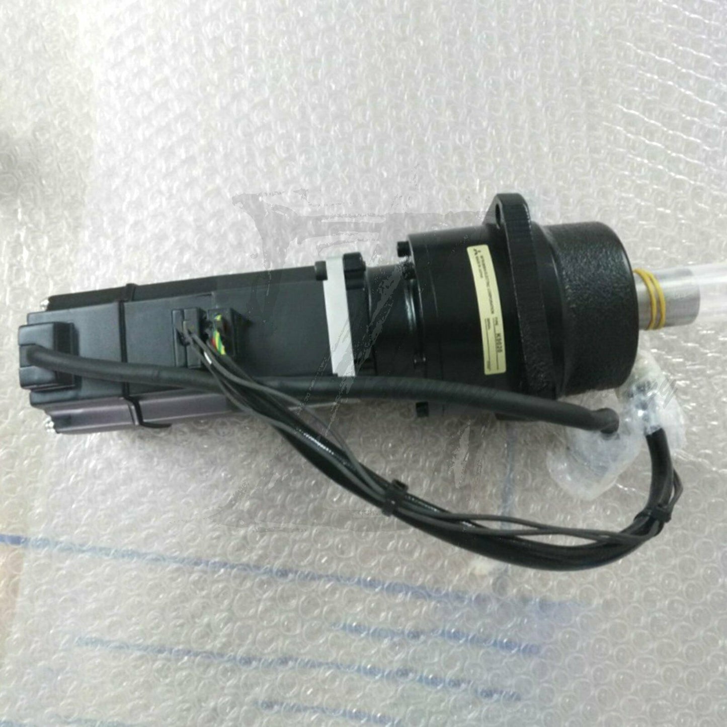 NEW Mitsubishi AC servo motor HC-MF23BG1 100% Genuine - MITSUBISHI