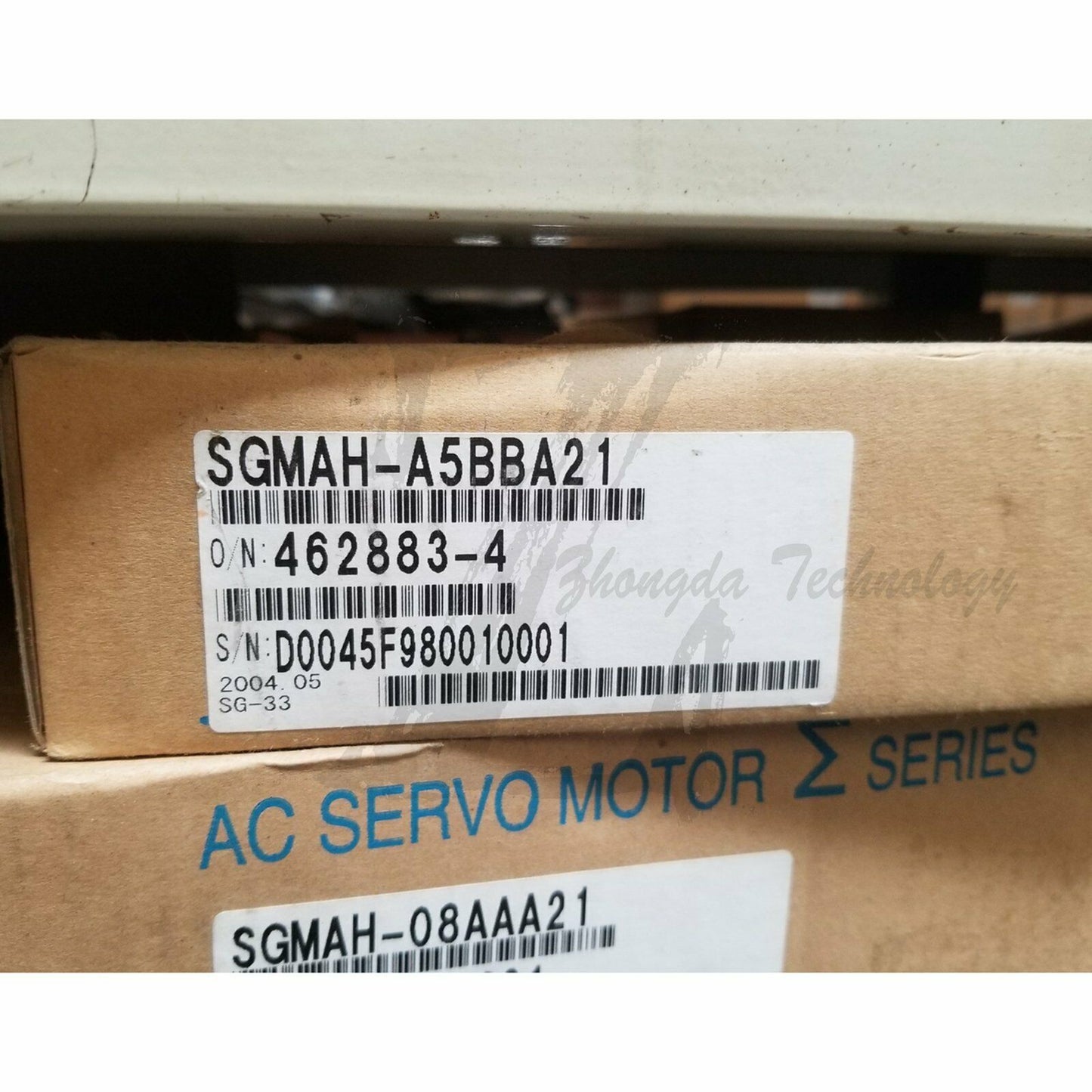 New In Box Yaskawa SGMAH-A5BBA21 AC servo motor - YASKAWA