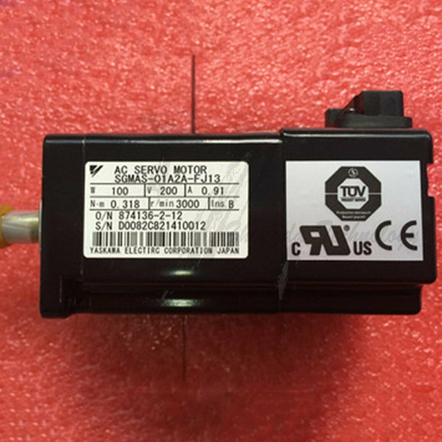 New In Box Yaskawa SGMAS-01A2A-FJ13 SGMAS01A2AFJ13 - YASKAWA