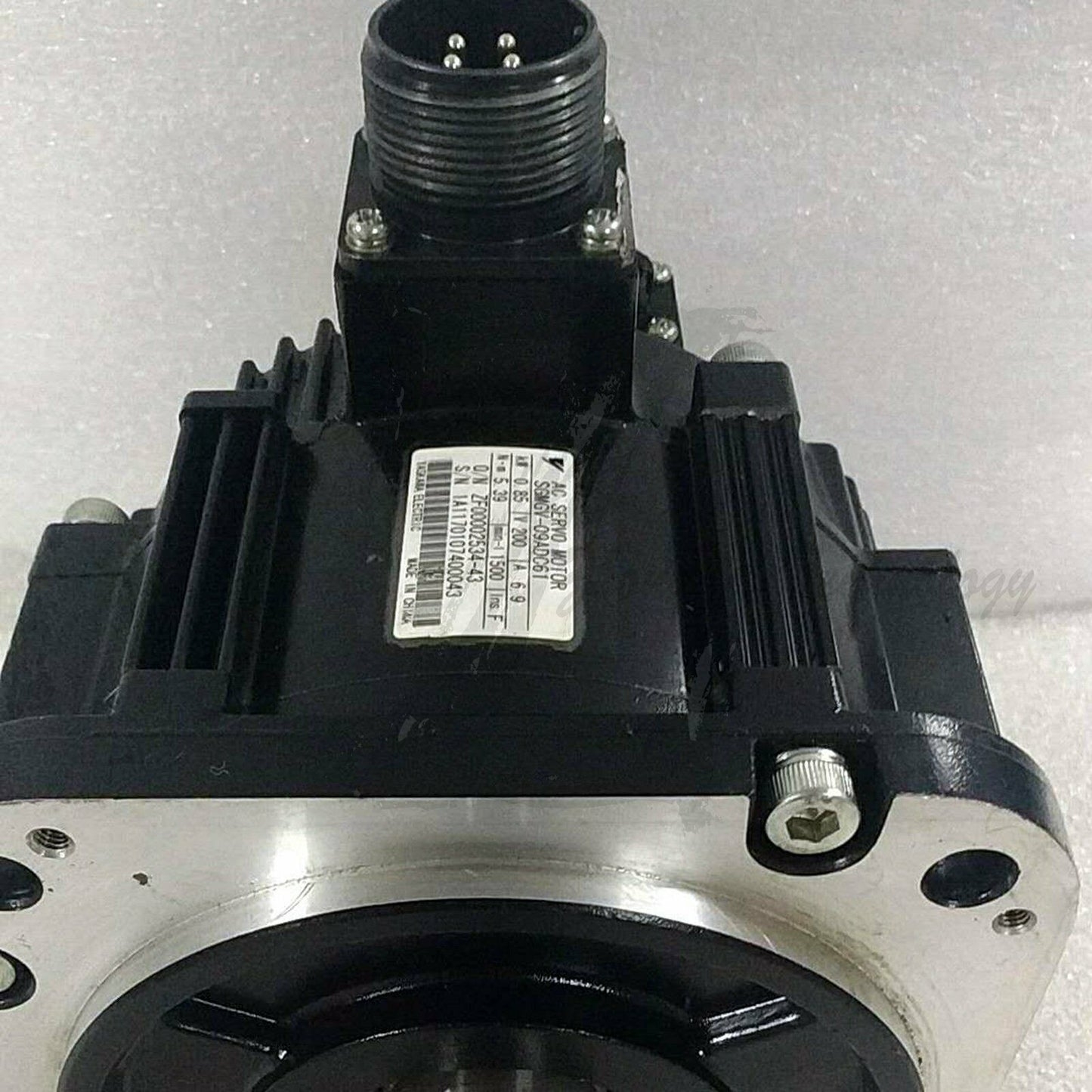 Used Yaskawa 5 Series 850W new Yaskawa servo motor SGMGV-09ADC61 - YASKAWA