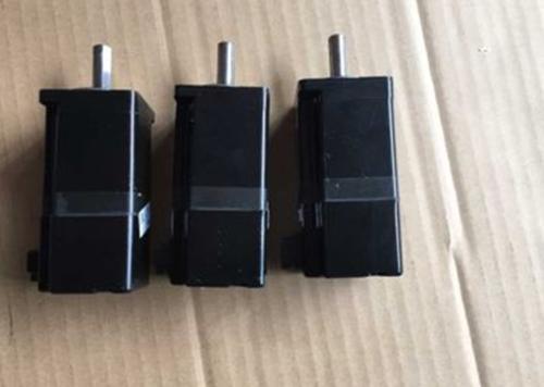 SGMAS-02AGA-SU12 - YASKAWA