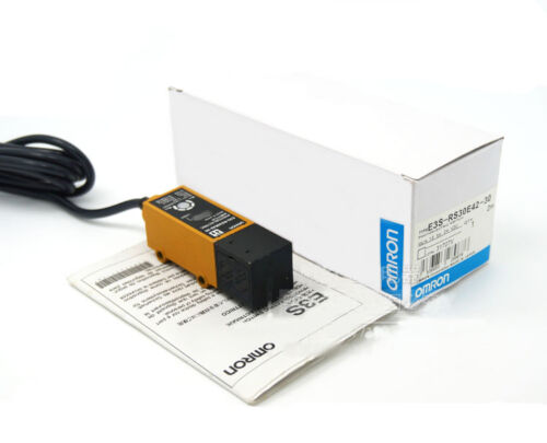 Omron E3S-RS30E42-30 Photoelectric Switch Sensor - 1pc - OMRON