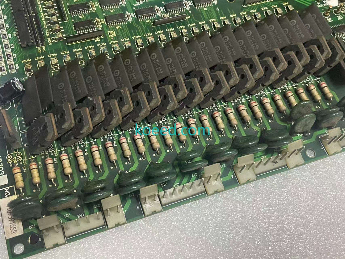 N9IOA-01 4TP-1B703 — source photograph