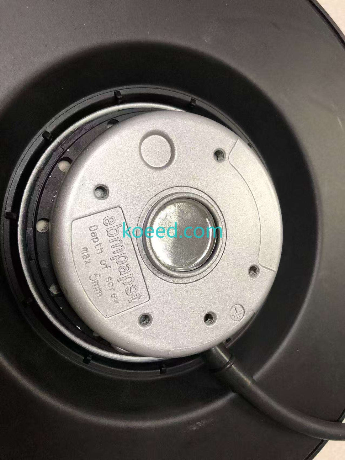 R2D220-AC14-20 — source photograph