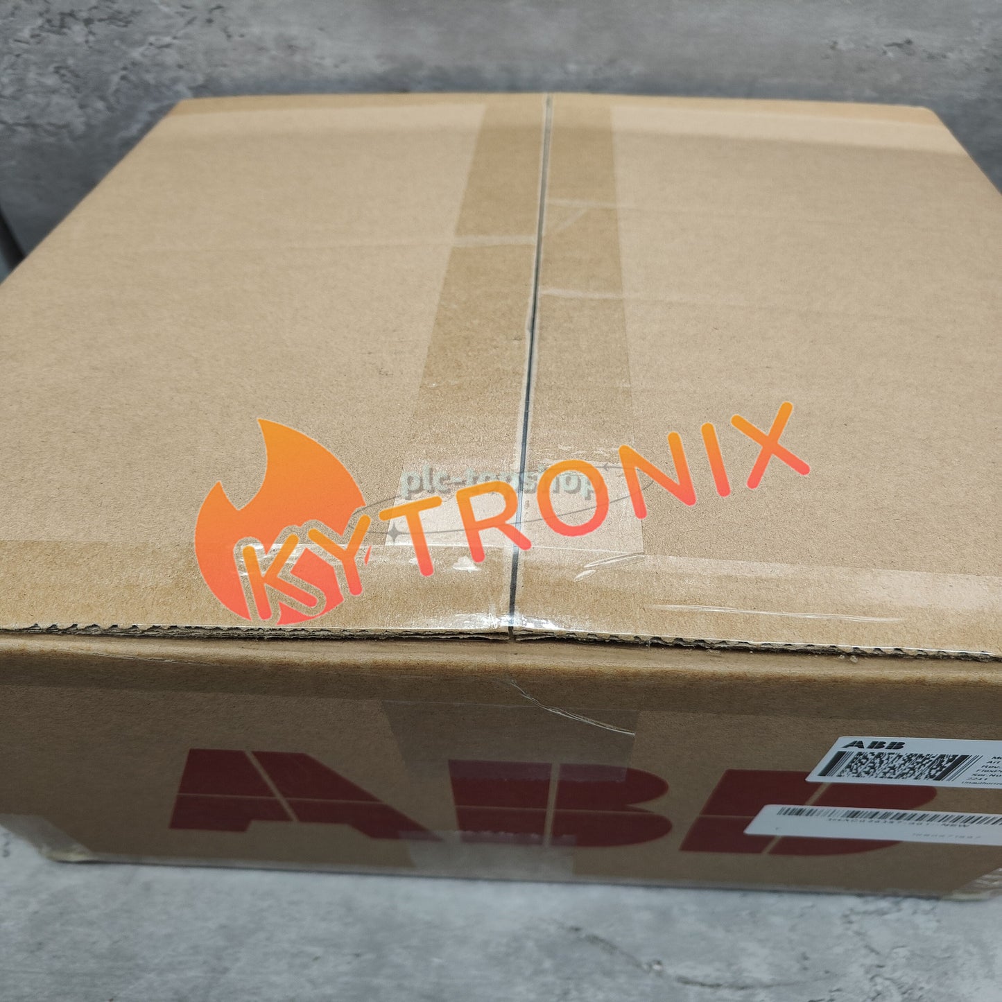 1PCS SXTPU3-DSQC679 3HAC028357-001 PLC