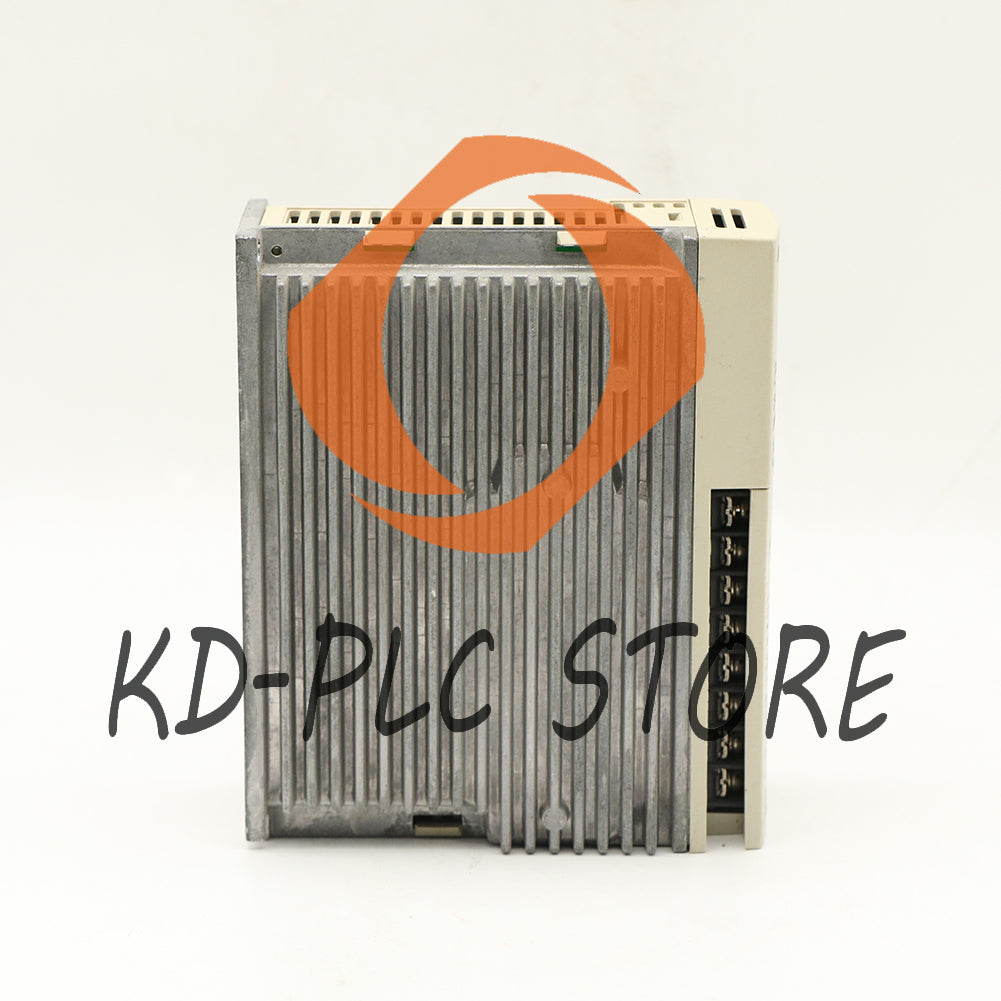 1PCS CSDJ-04BX2 Samsung Servo Drives Tested