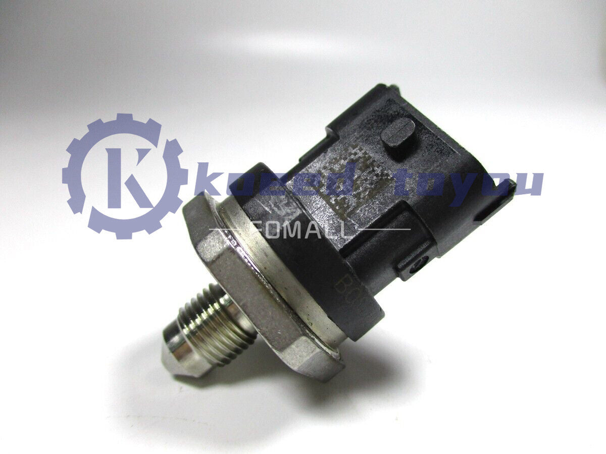 1PC 0261545074 Fuel Rail Pressure Sensor For Mazda
