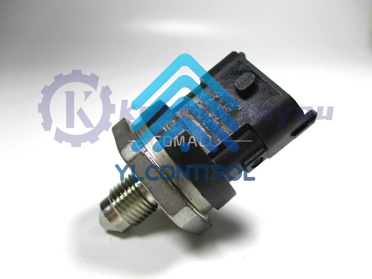 1Pcs 0261545074 Fuel Rail Pressure Sensor For Mazda