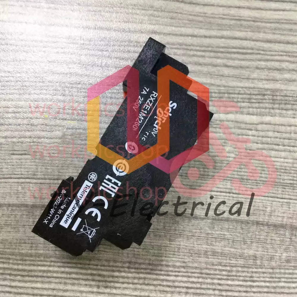 10PCS/BOX Relay base RXZE1M2C [1]