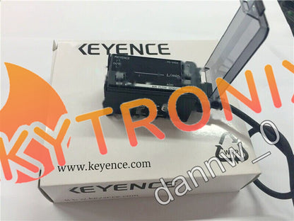 KEYENCE AP-V40A flow sensor