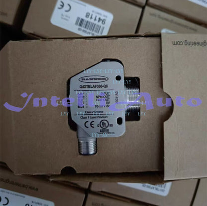 1PC BANNER Q4XTBLAF300-Q8 94118 photoelectric sensor Fast delivery