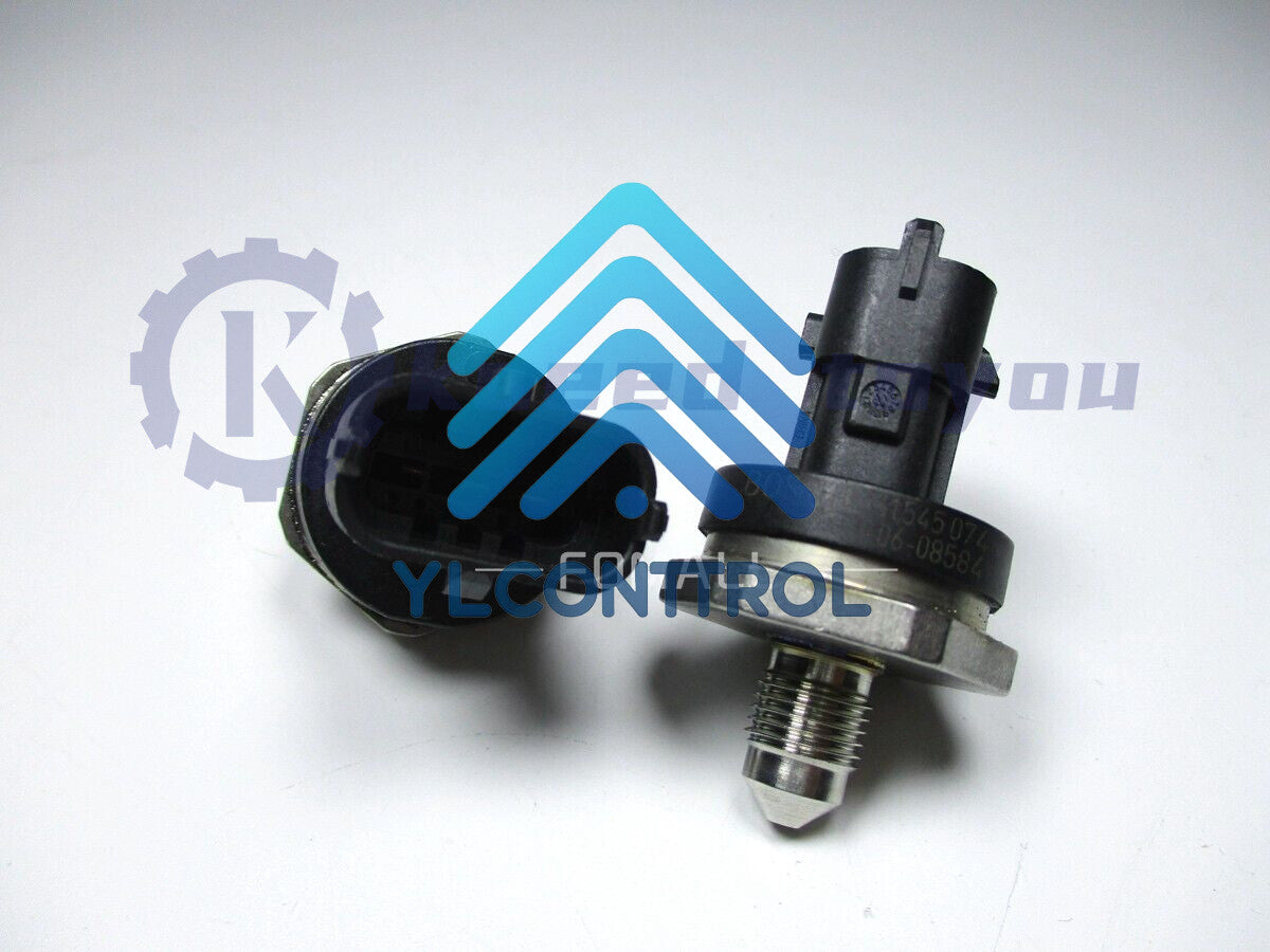 1Pcs 0261545074 Fuel Rail Pressure Sensor For Mazda