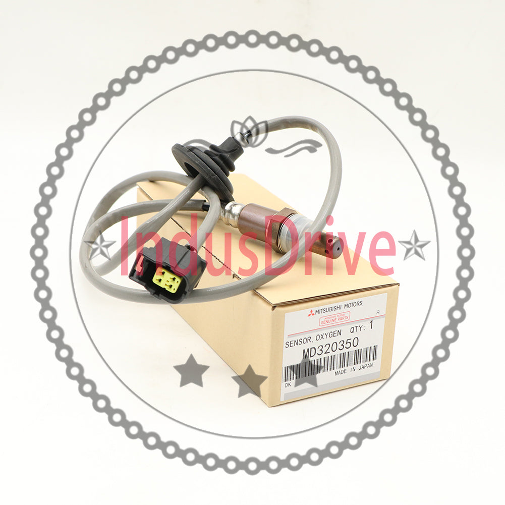 MD320350 Mitsubishi Van four-wheel drive PD6W front oxygen sensor 1PCS