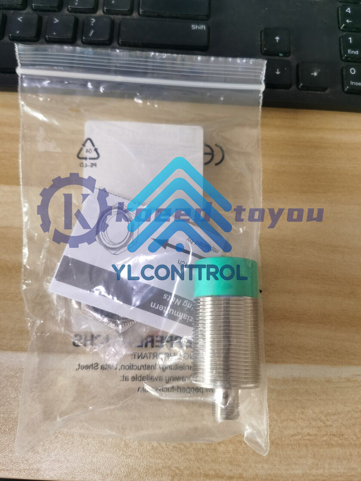 1Psc Pepperl + Fuchs NBN15-30GM50-E0-V1 Proximity Sensor