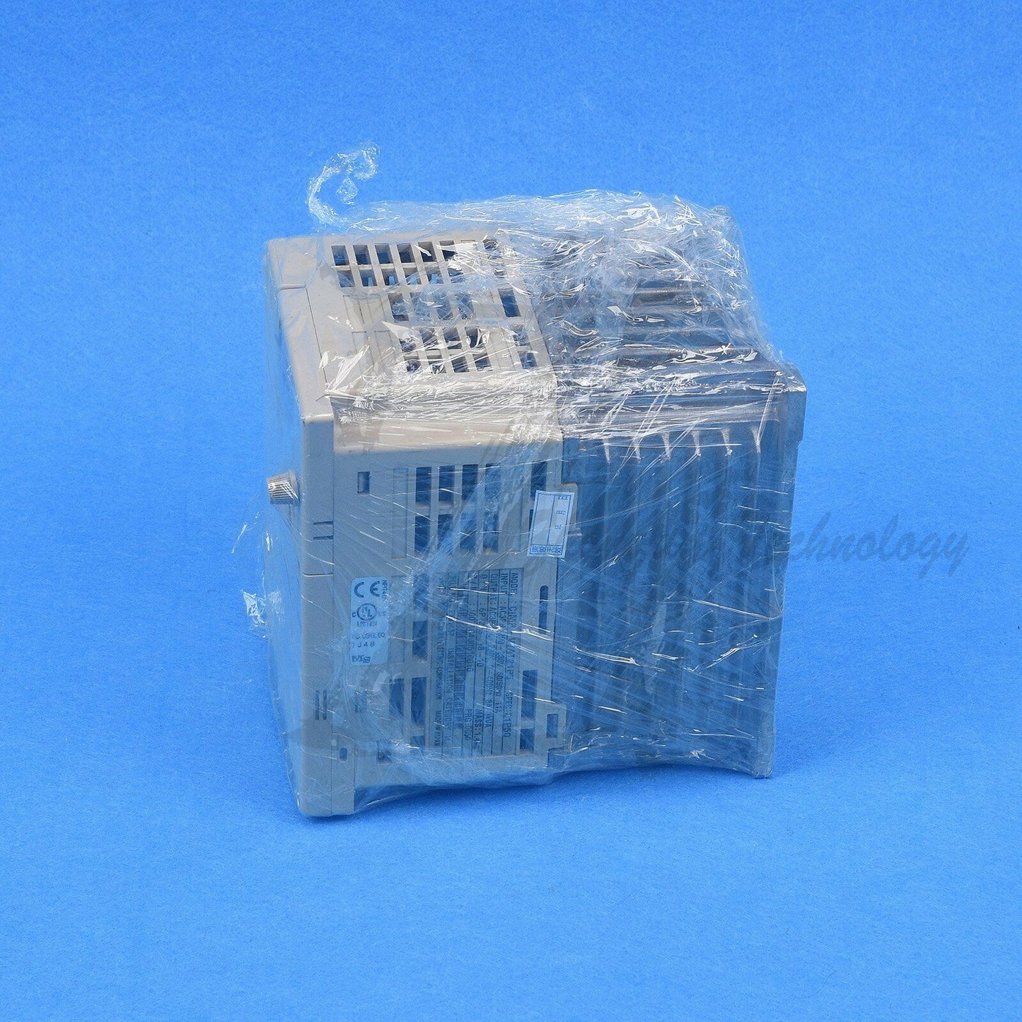 1PC Used Yaskawa CIMR-V7AT21P5 220V 1.5KW Tested In Good Condition - YASKAWA