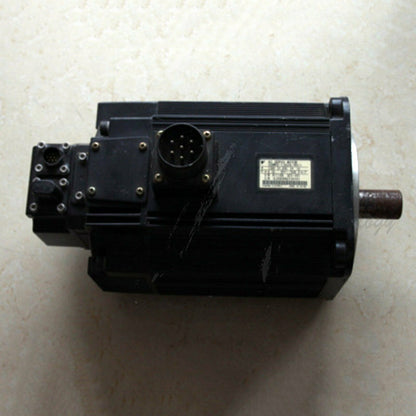 1PC Used Yaskawa SGMRS-13A2A-YR11 Servo Motor Tested In Good Condition - YASKAWA